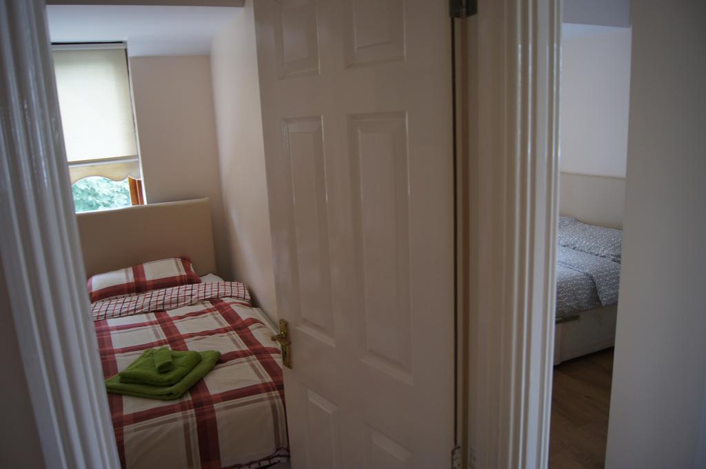 Waterside Grand Canal Apartment Dublin