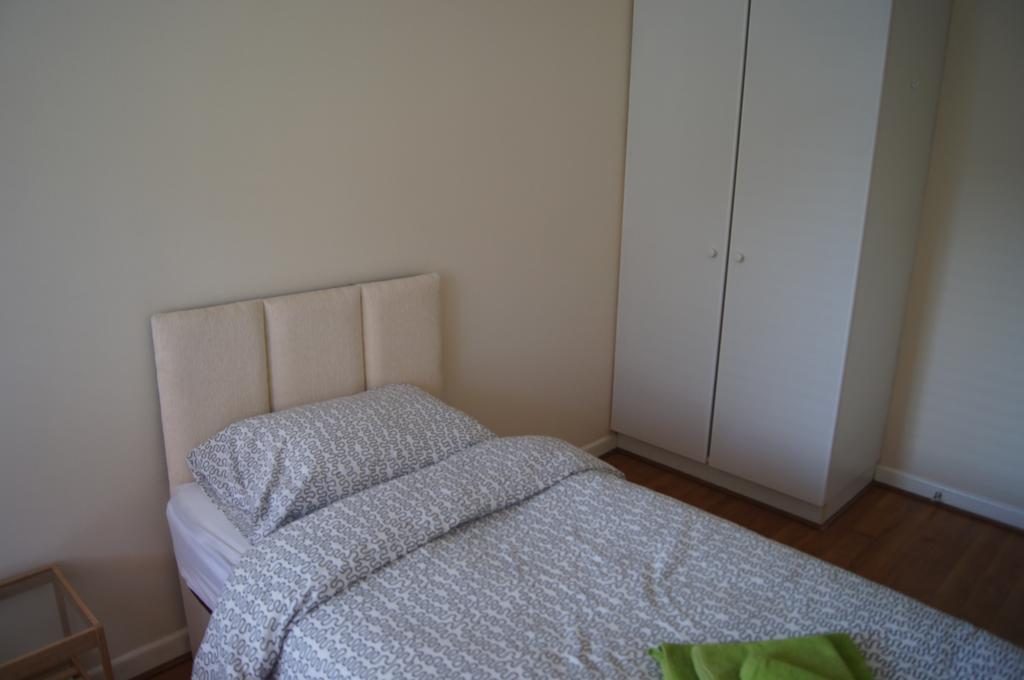 Waterside Grand Canal Apartment Dublin
